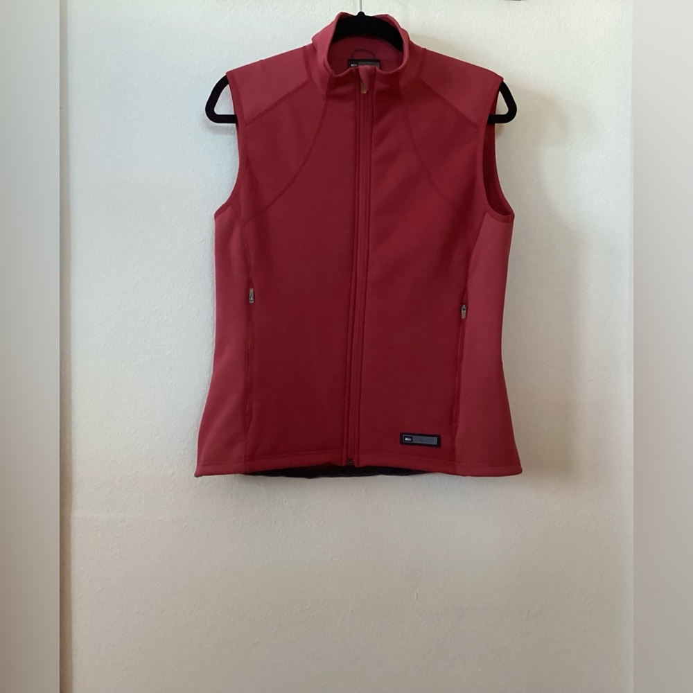 REI Women’s Polartec Fleece Vest Red Size Medium